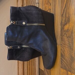 Issac Mizrahilive leather and suede ankle boots size 7 1/2